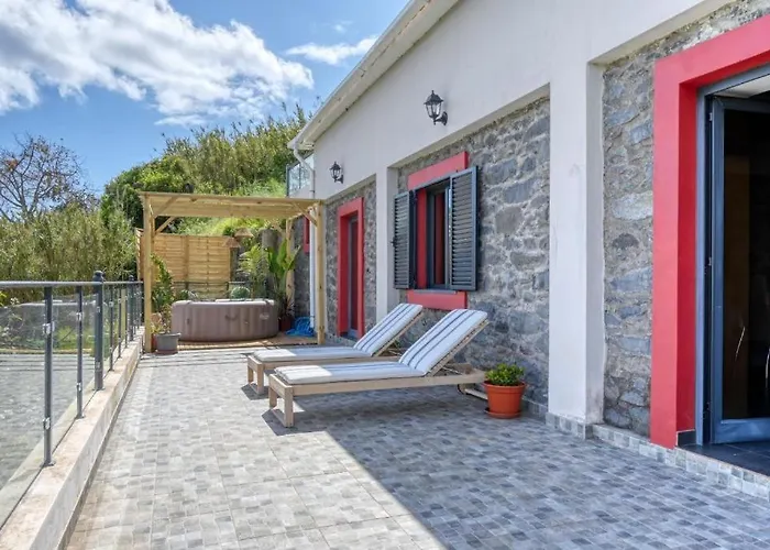 Valley I Dom wakacyjny Canhas